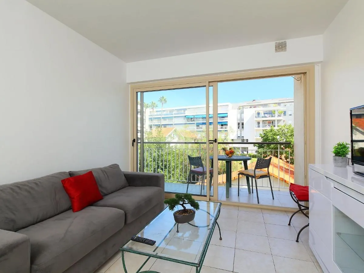 Apartment Santa Cruz-3 Cannes