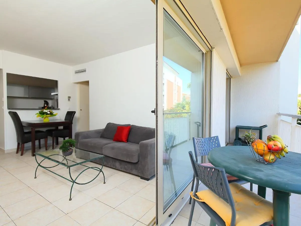 Apartment Santa Cruz-3 Cannes